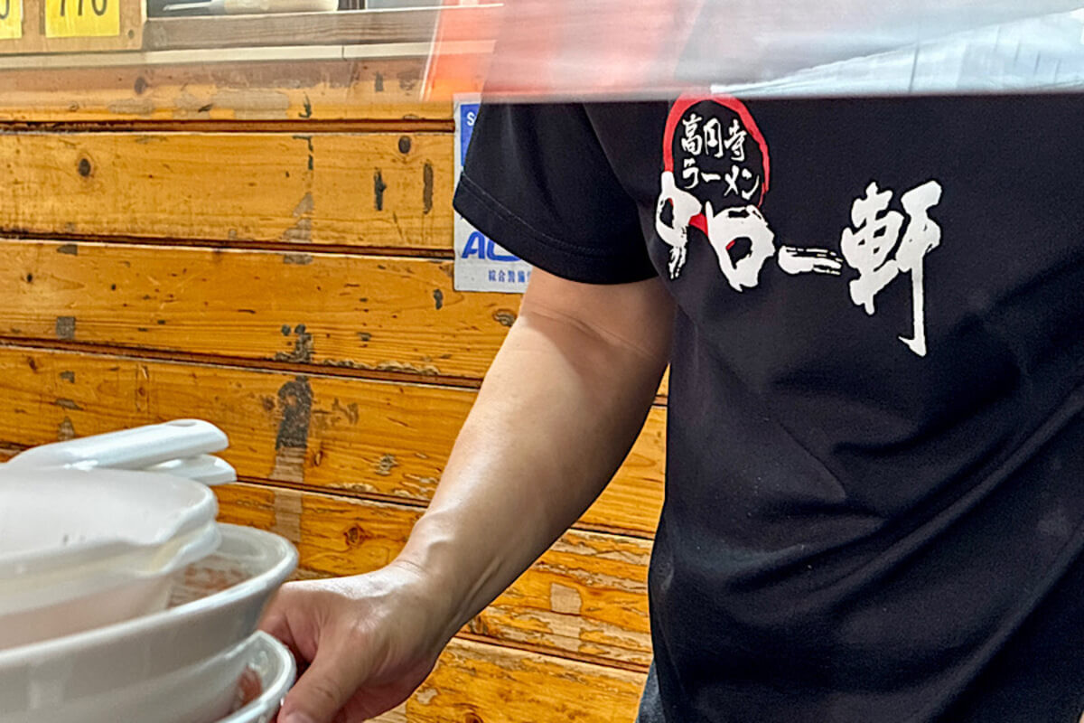 「タロー軒」の場所は常連のお客さんが決めた?