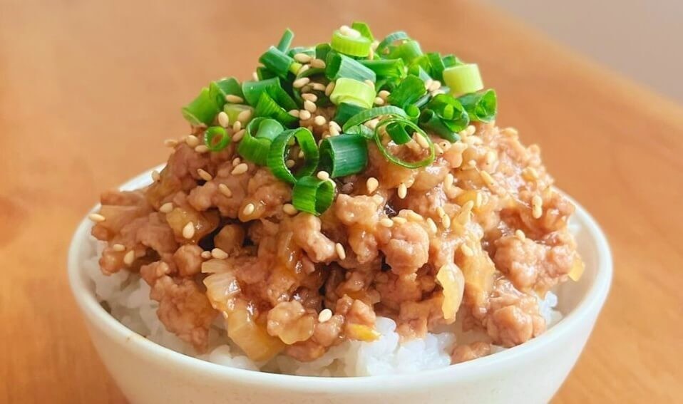 豚と玉ねぎの餡かけ風