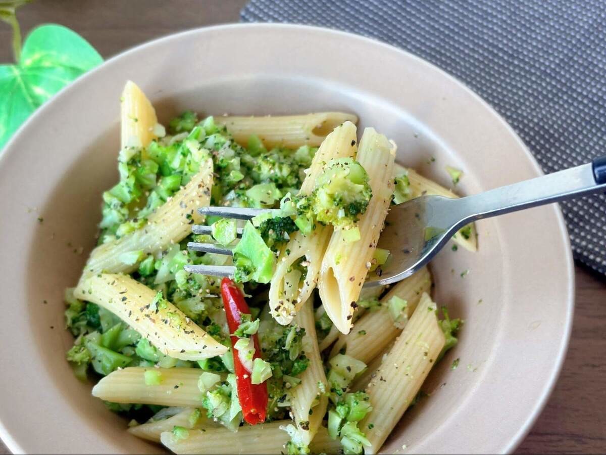 和田明日香さん「削りブロッコリーソースのパスタ」のレシピ