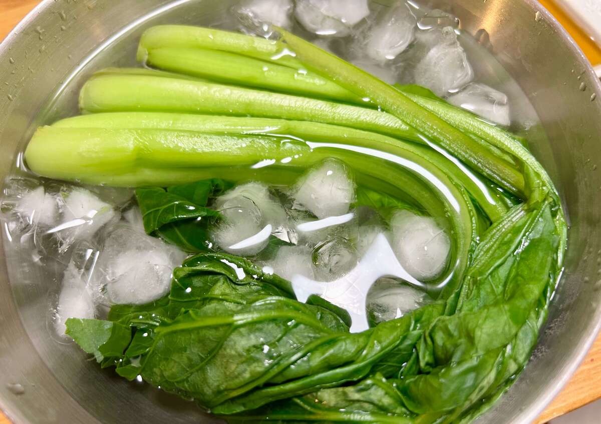 相葉マナブ「小松菜ナムル」のレシピ