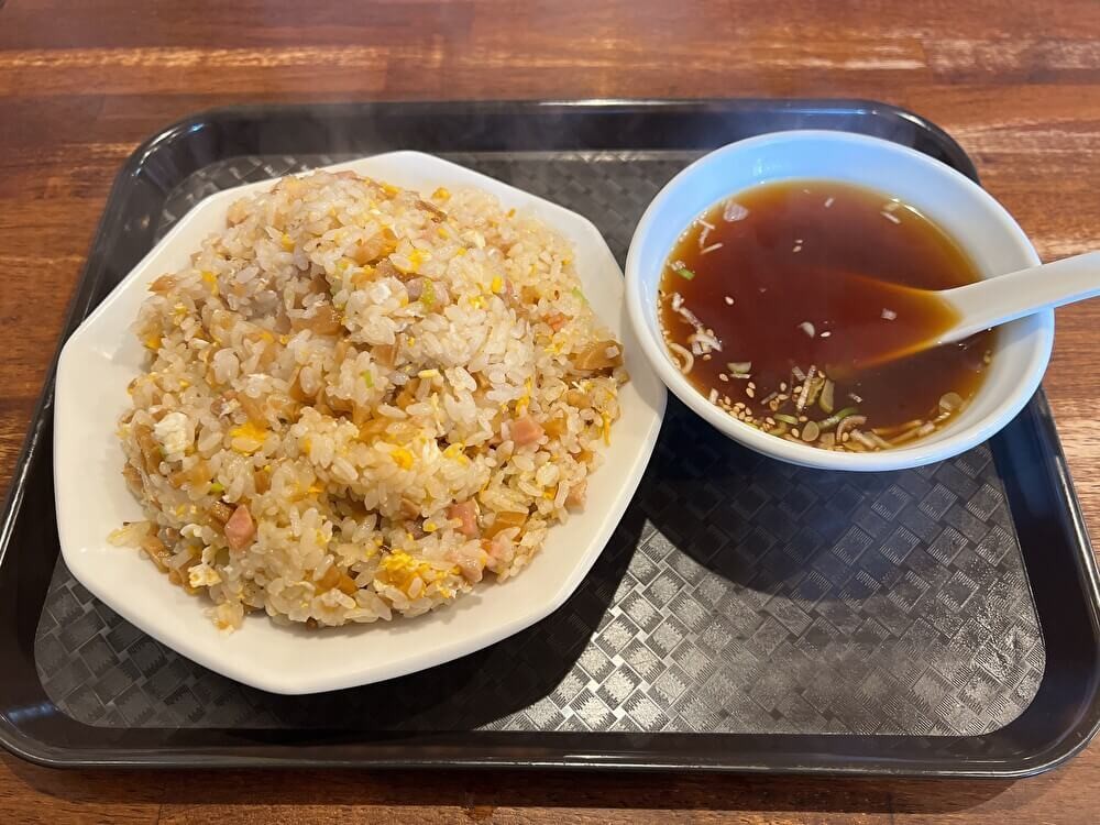 「中華のんち」