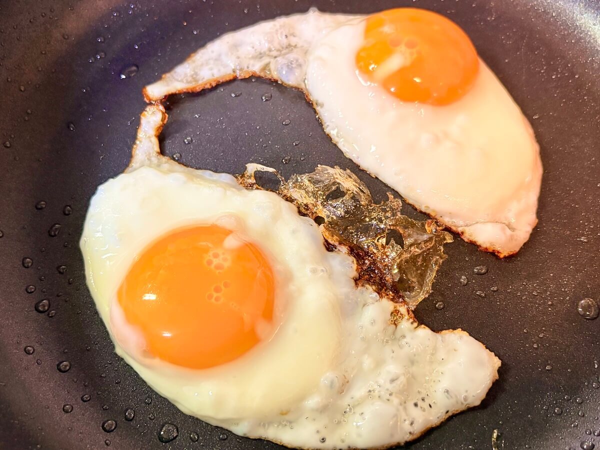 土井善晴さんのハムエッグ丼