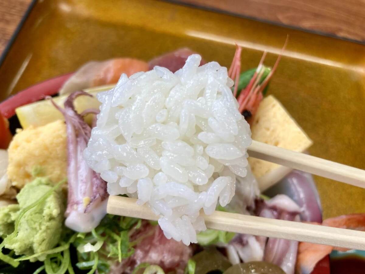 佐渡ヶ島「長浜荘」とは?