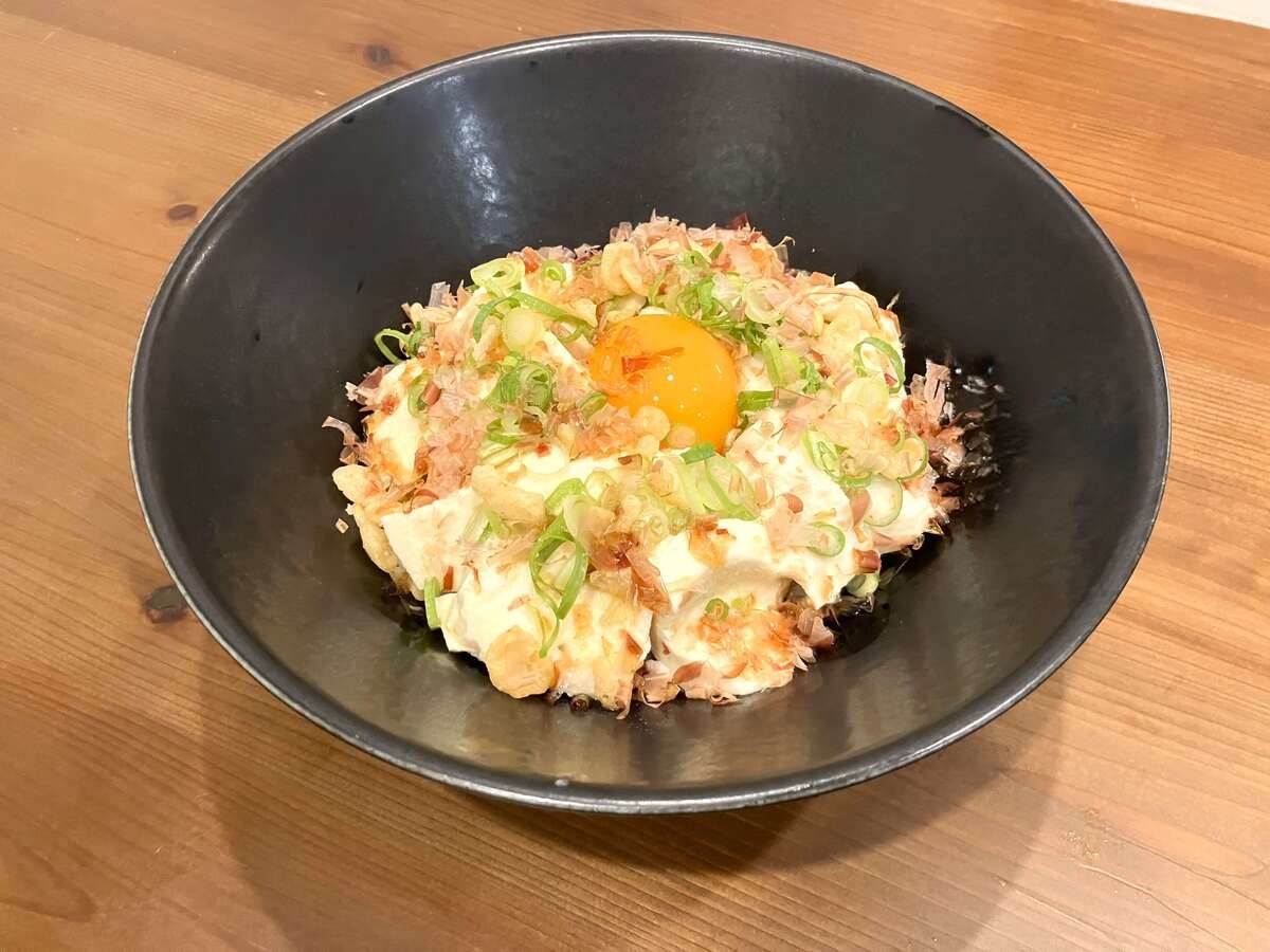 アサヒコ公式「悪魔の豆腐丼」のレシピ