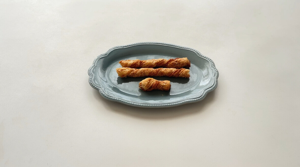 ダッチーズ ~オランダ産チーズのパイ~