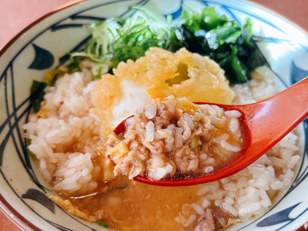 丸亀製麺「肉がさね玉子あんかけ 並(税込840円)」