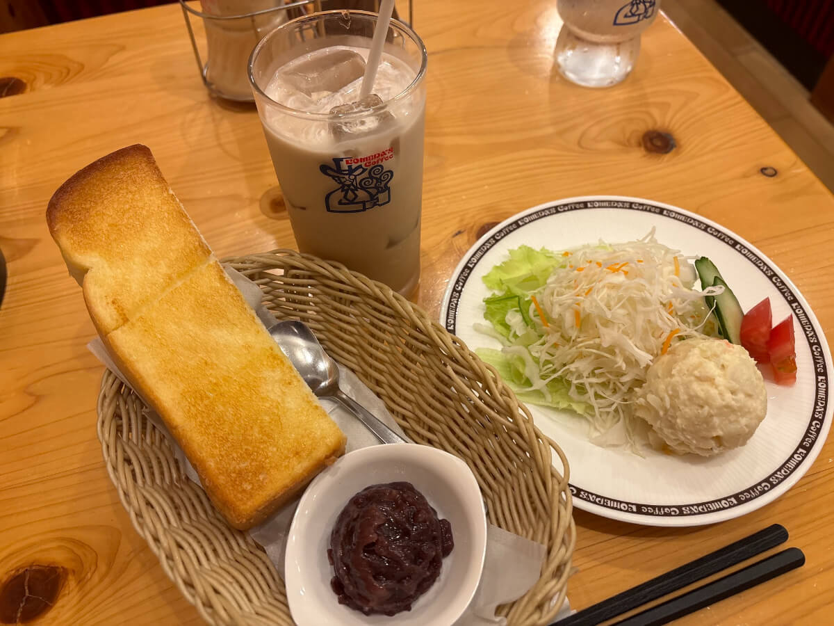 コメダ珈琲店
