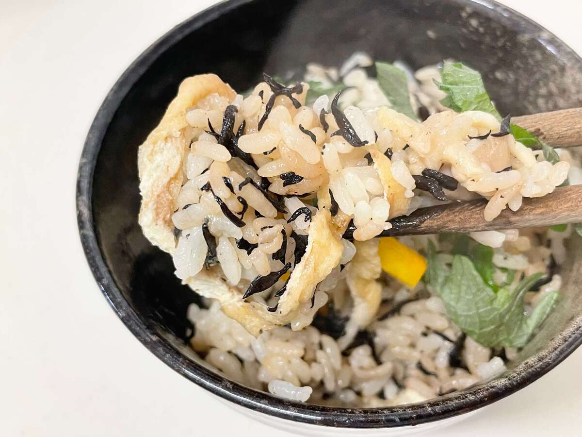 ヒガシマル公式「ひじきの炊き込みごはん」