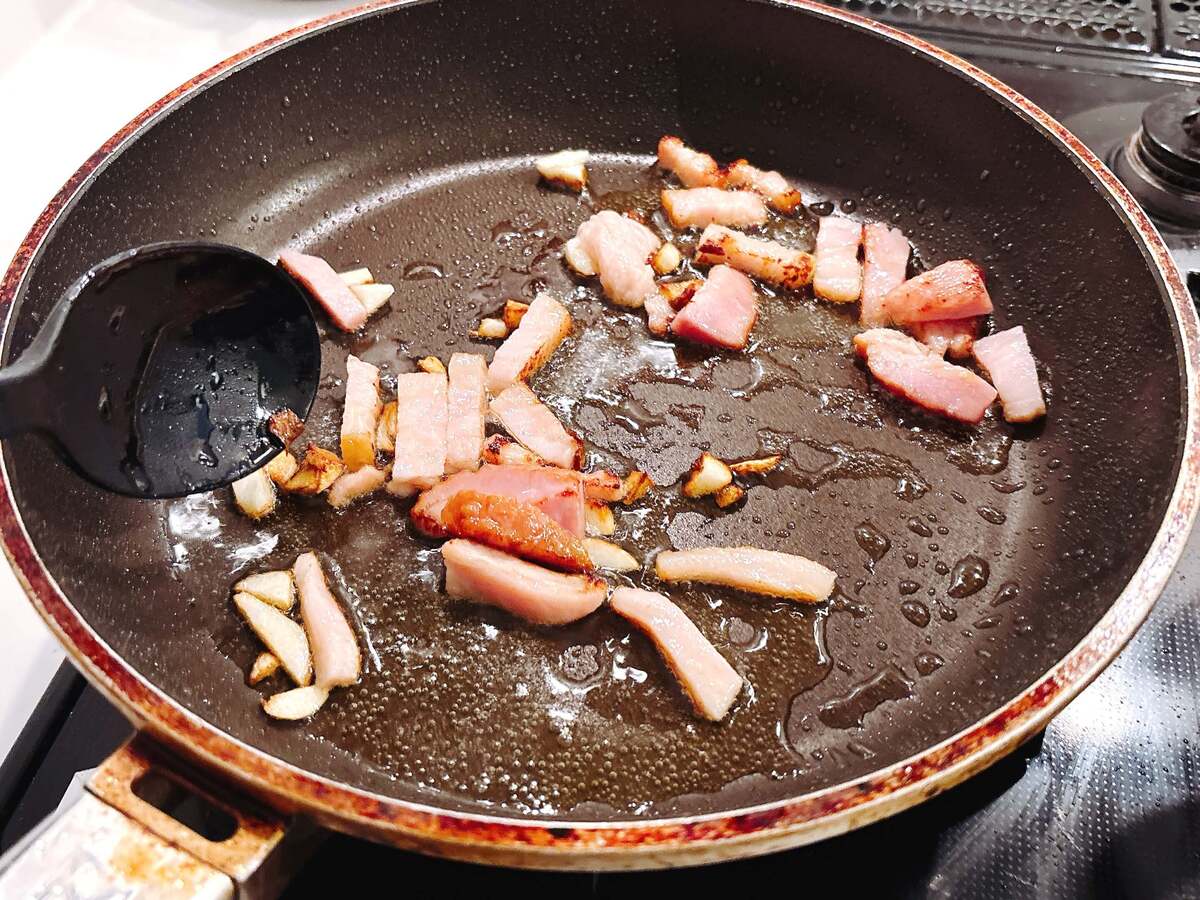 日清製粉ウェルナ公式「“普通においしそう”な大盛りペペロンチーニ」