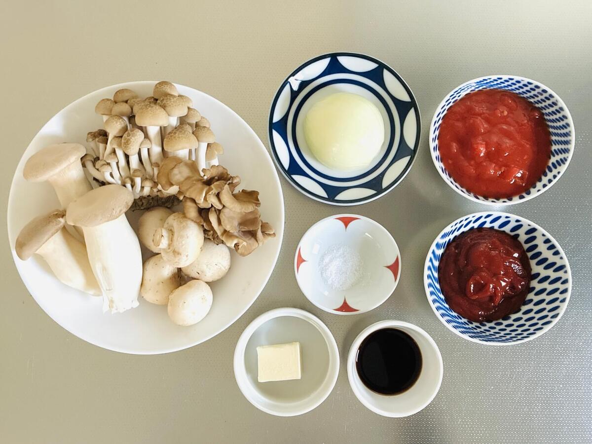 パパイズムさん「きのこで作るミートじゃないソース」