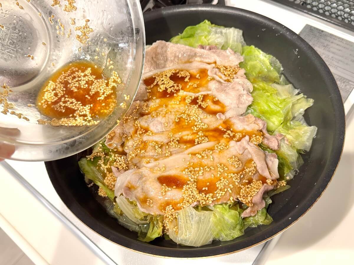 豚レタス蒸し