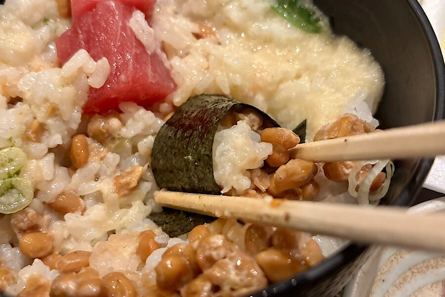 やえす初藤
