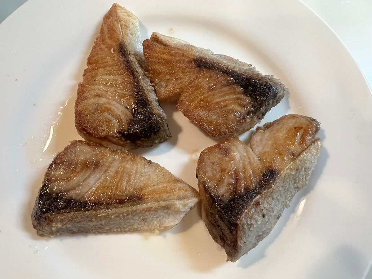 和田明日香さん「時短でもしみるブリ大根」