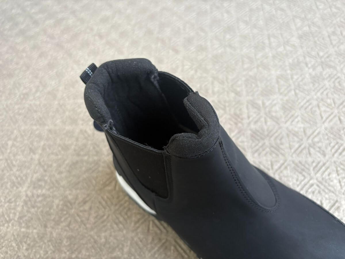 ワークマンの「防寒ラークスチェルシーpr.6」