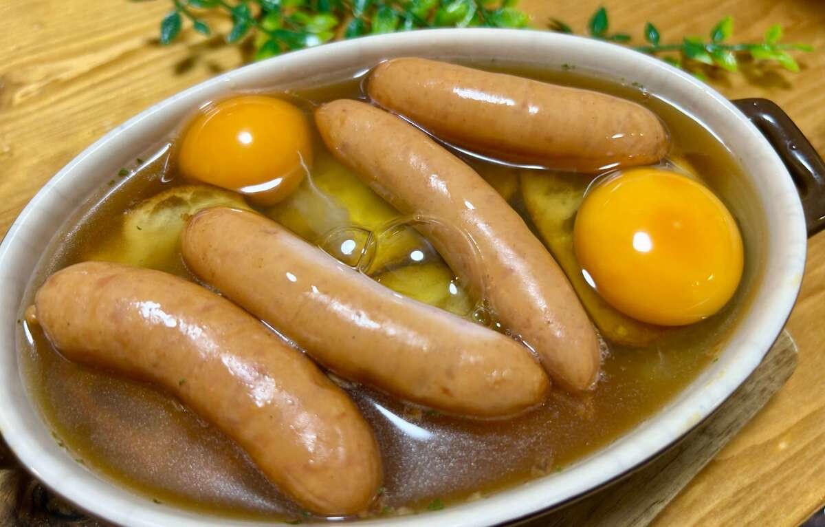 日本ハム公式「シャウとパンとたまごのパヴィーア風スープ」のレシピ