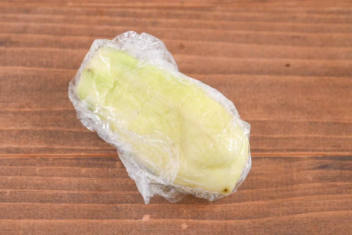 「レンジ蒸なすのごま和え」のレシピ