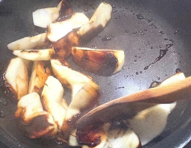 人気ベーグル屋さん直伝「りんごのキャラメル煮」