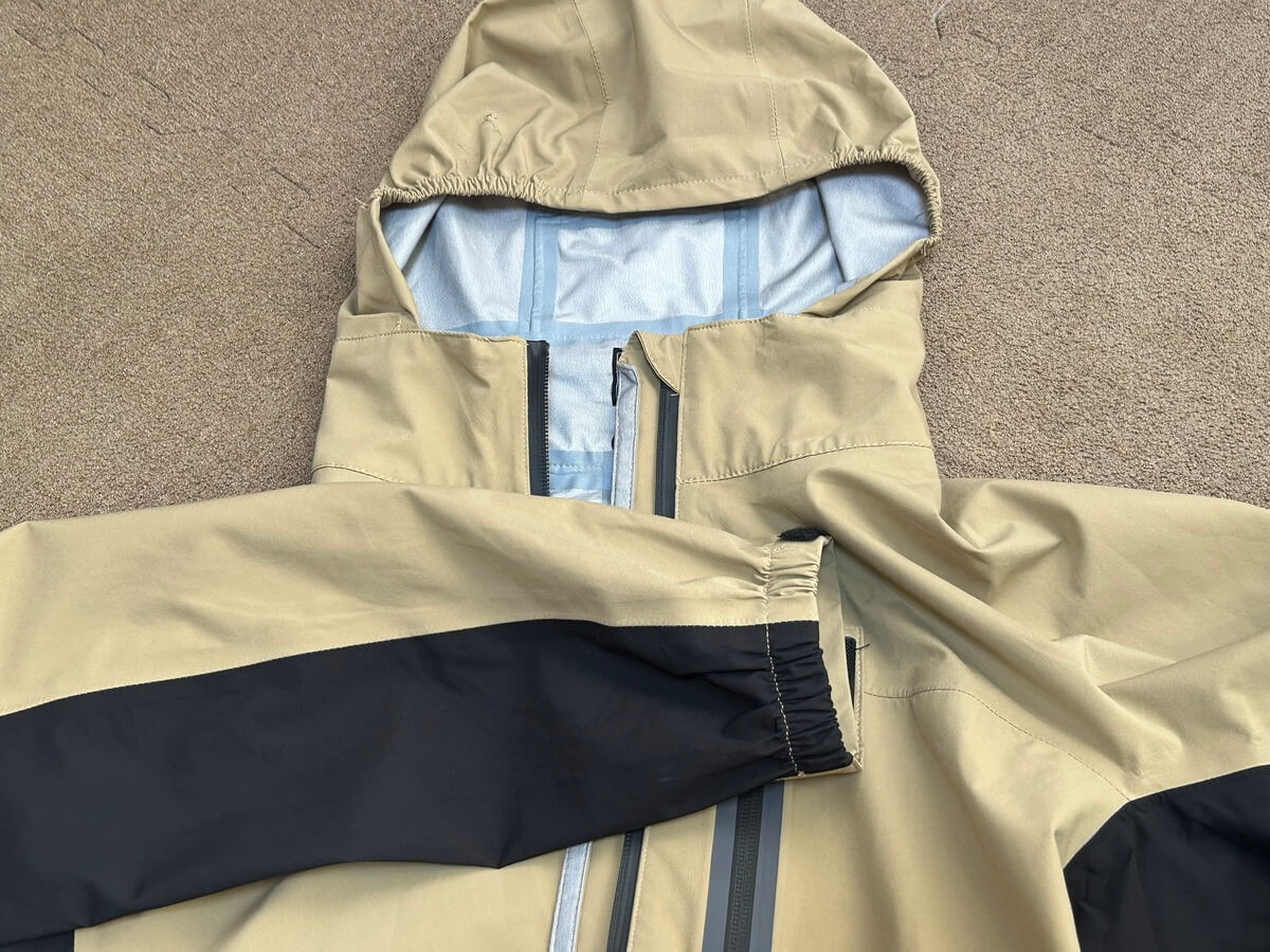 イナレム(R)ストレッチレインスーツ