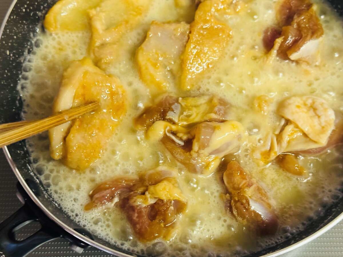 油に小麦粉入れちゃう!?『裏ワザ 鶏の唐揚げ』
