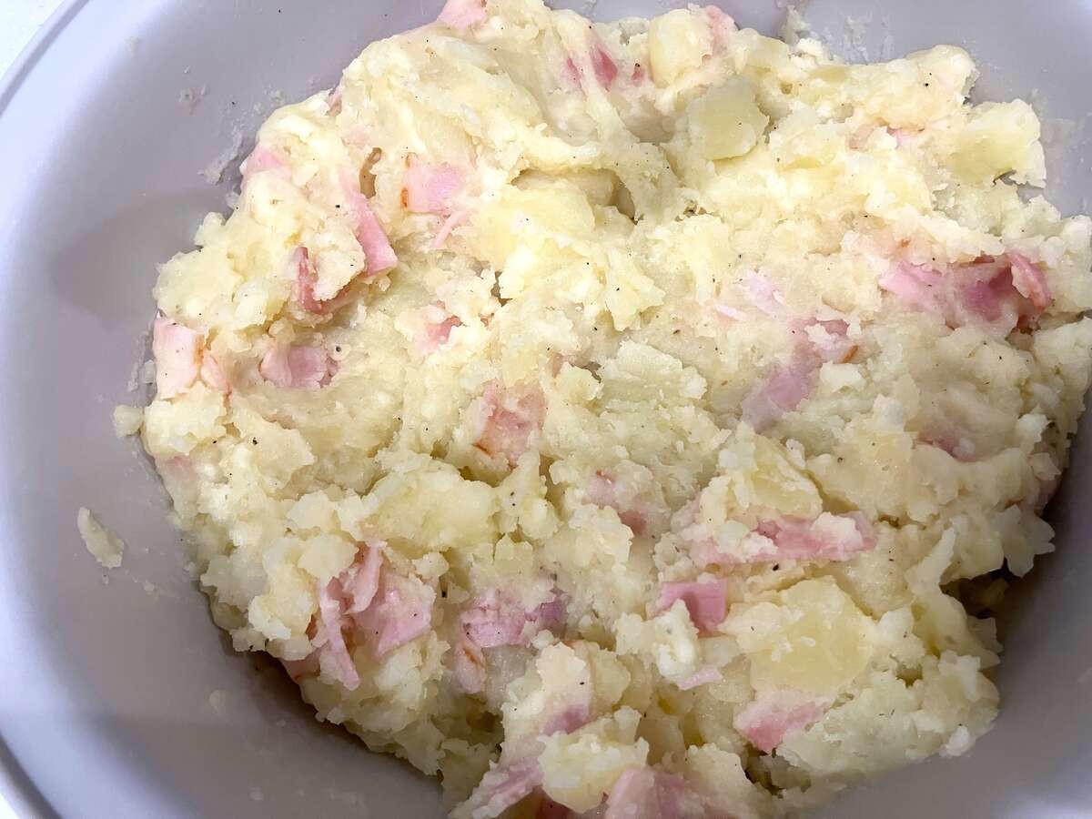 丸大食品「ベーコンポテトパイ」