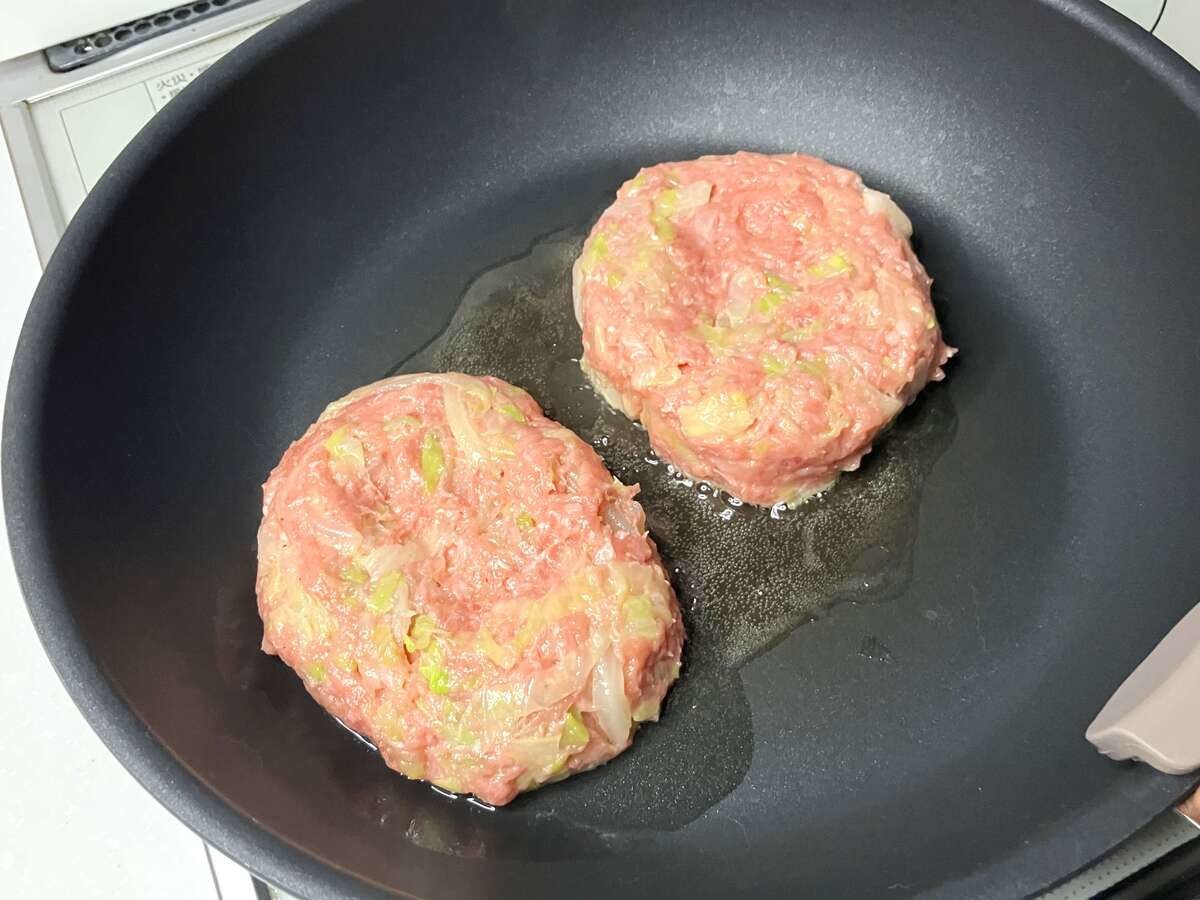 AJINOMOTO公式「キャベツバーグ」のレシピ