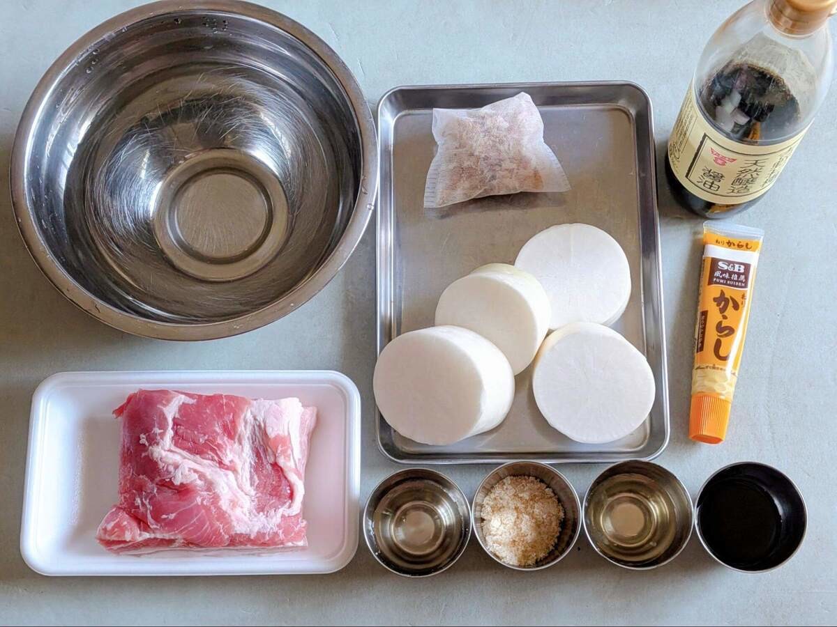 栗原はるみさん「大根と豚肉のべっこう煮」