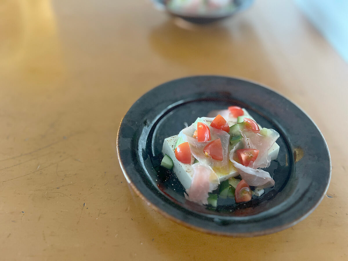 生ハム冷ややっこ