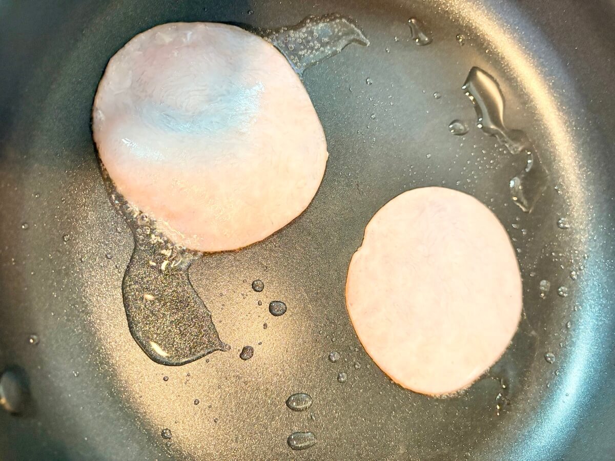 土井善晴さんのハムエッグ丼