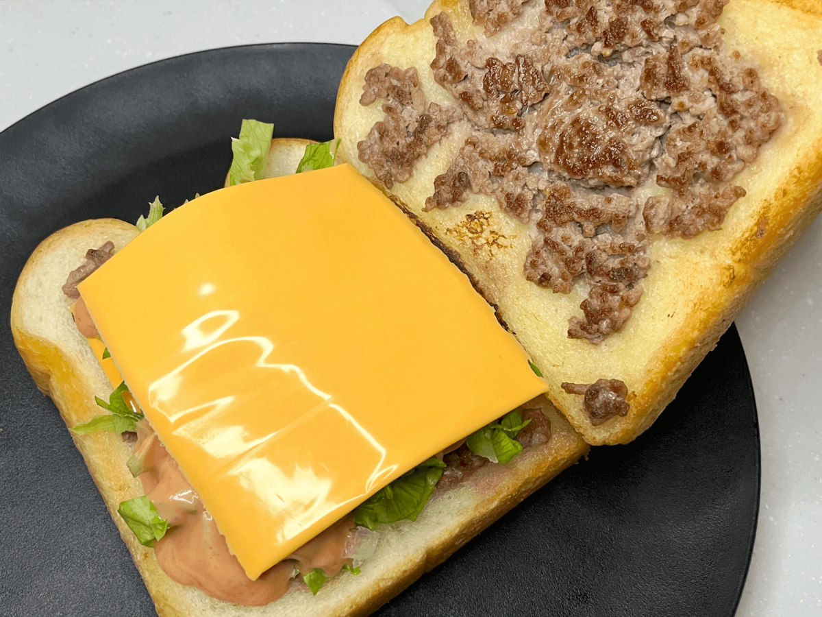 おうちごはんせいさくぶさん「おうちで再現可能！ビッグマック風」