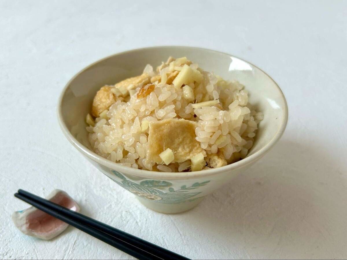 油揚げとしょうがの炊き込みご飯