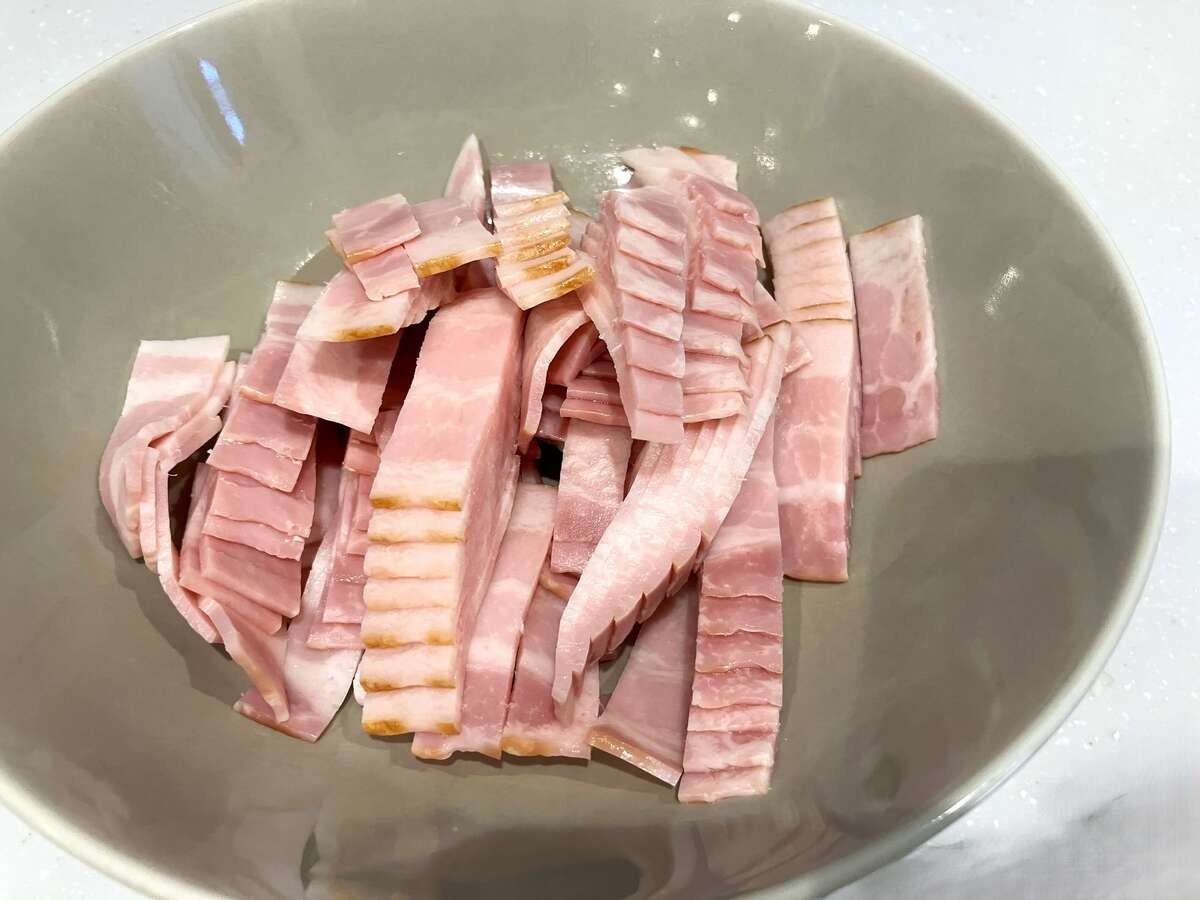 丸大食品「ベーコンポテトパイ」