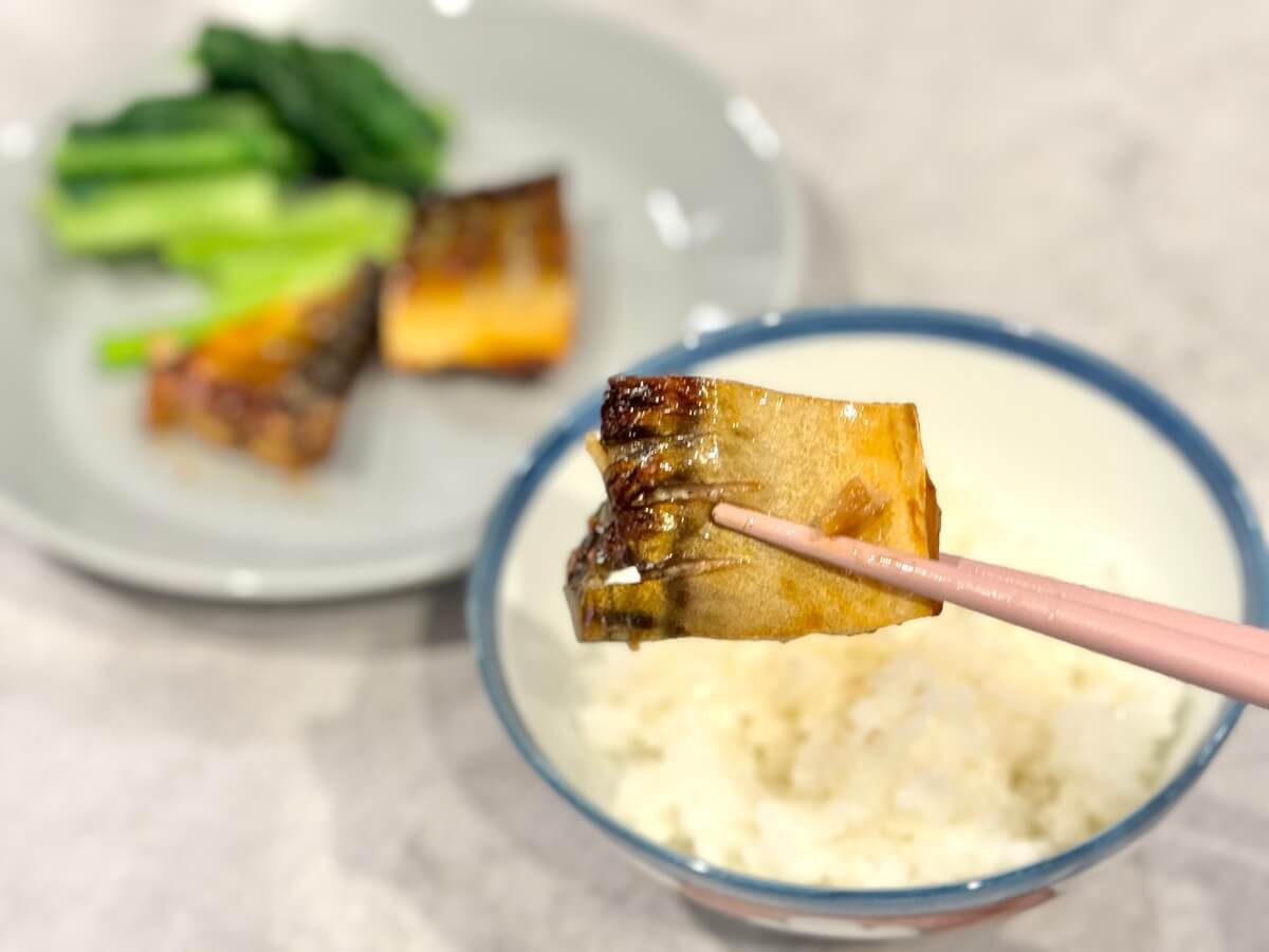 さば（三枚おろし）…2枚 みょうがの甘酢漬け（市販のもの）…適量