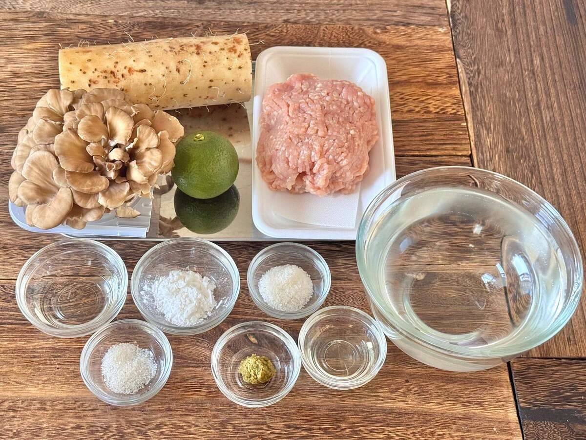 長谷川あかりさん「長いもとまいたけのつくね汁」のレシピ