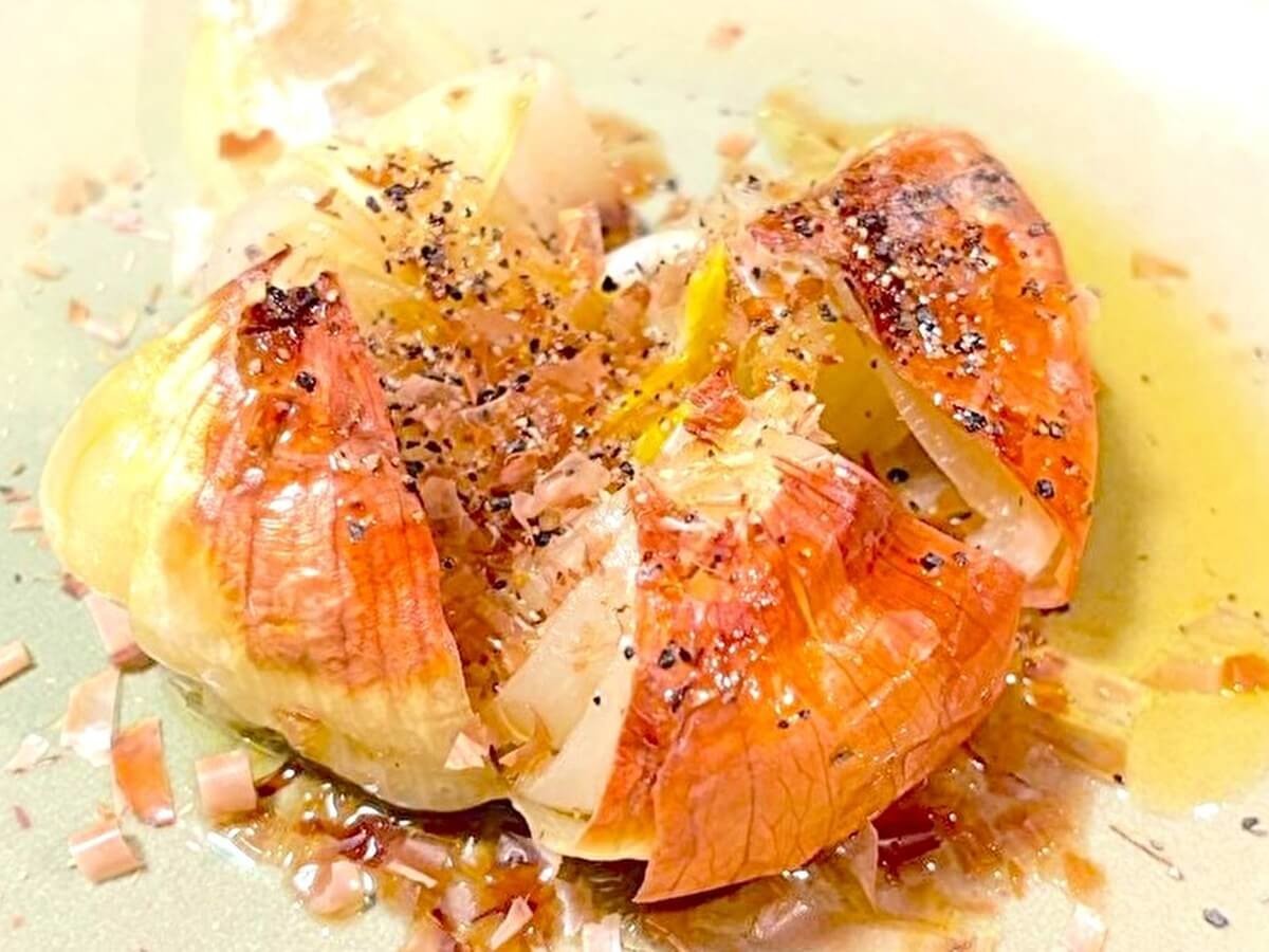 丸ごと玉ねぎのエスニック風味