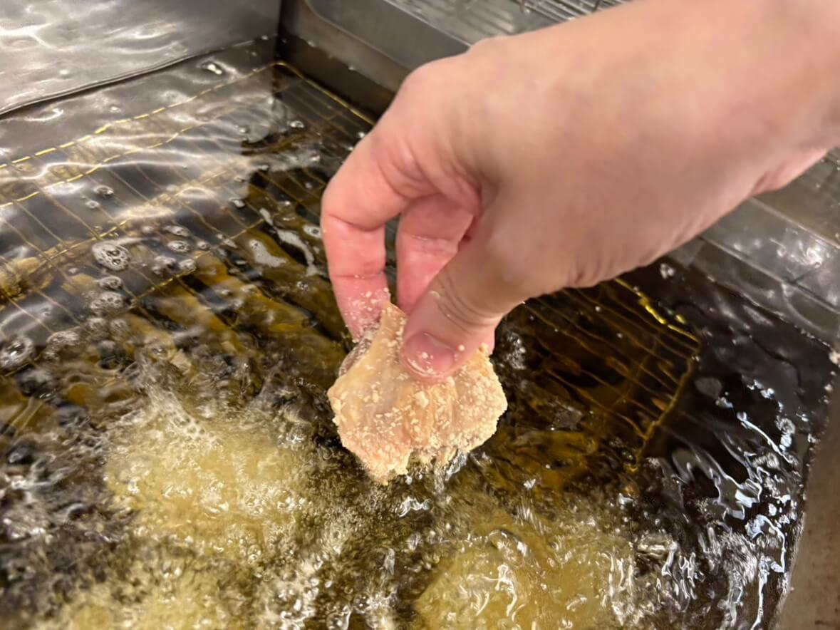 なぜ家庭の唐揚げは“べちゃっと”しやすい？