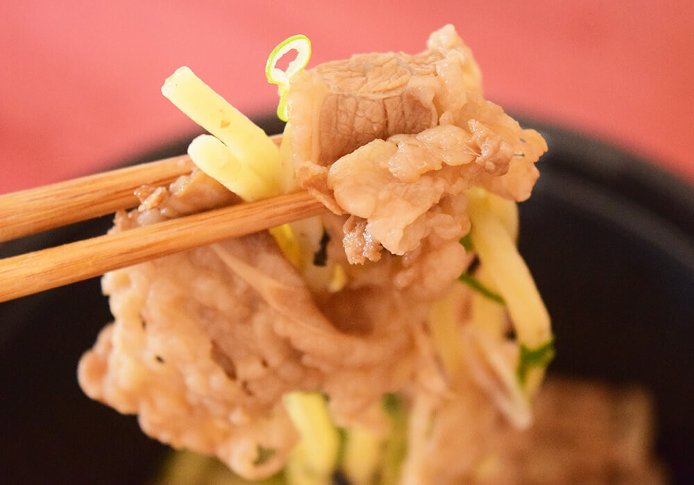 吉野家「牛丼・油そばセット」