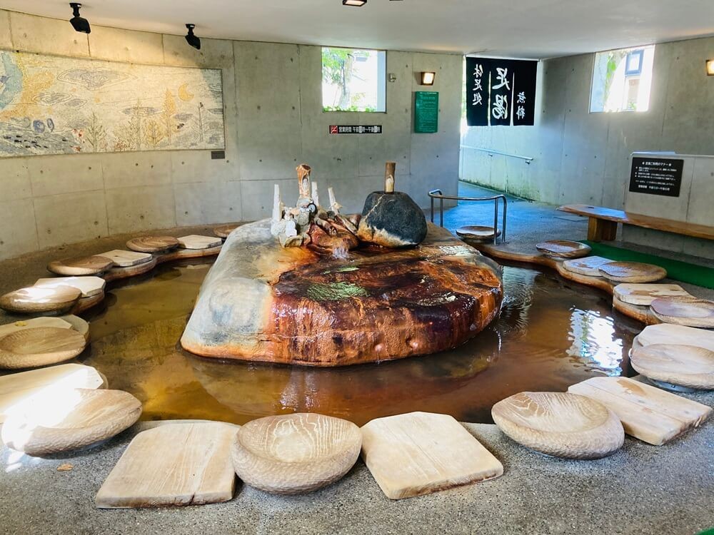 「道の駅 古今伝授の里やまと」