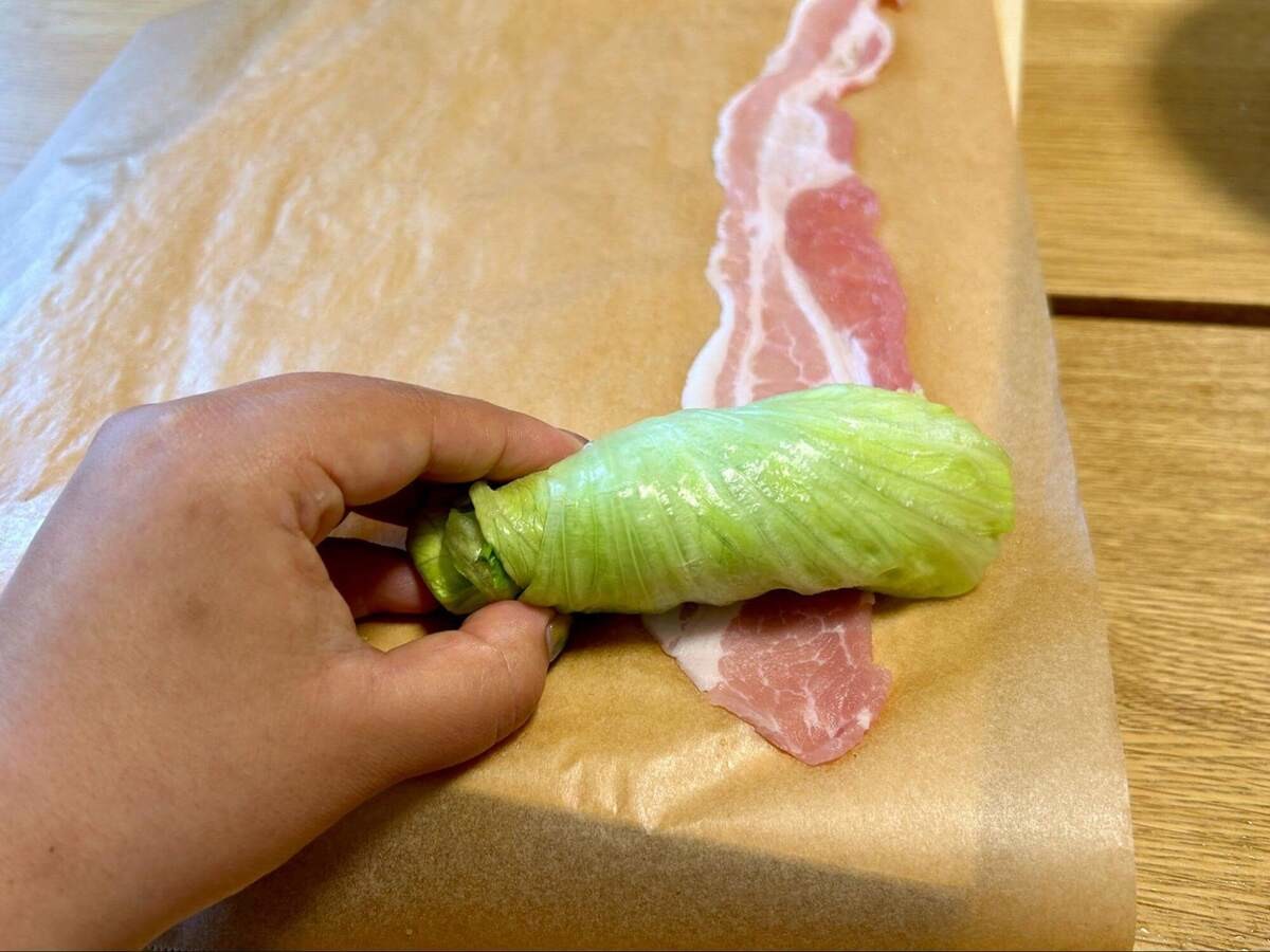 りこ⌇夫が沼る簡単おうちごはんさん「旨ダレ豚巻きレタス」