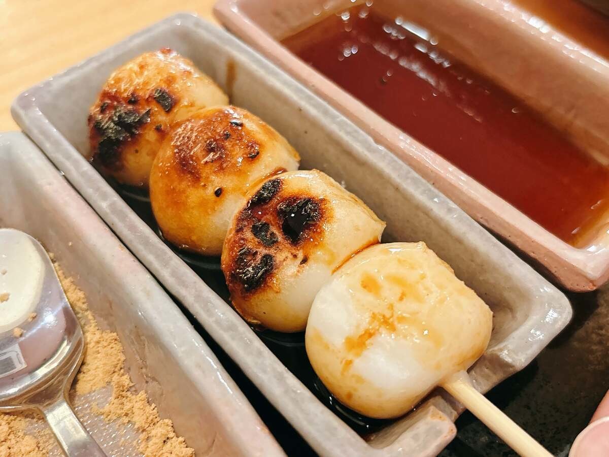 コメダの和喫茶「おかげ庵」のだんご三昧