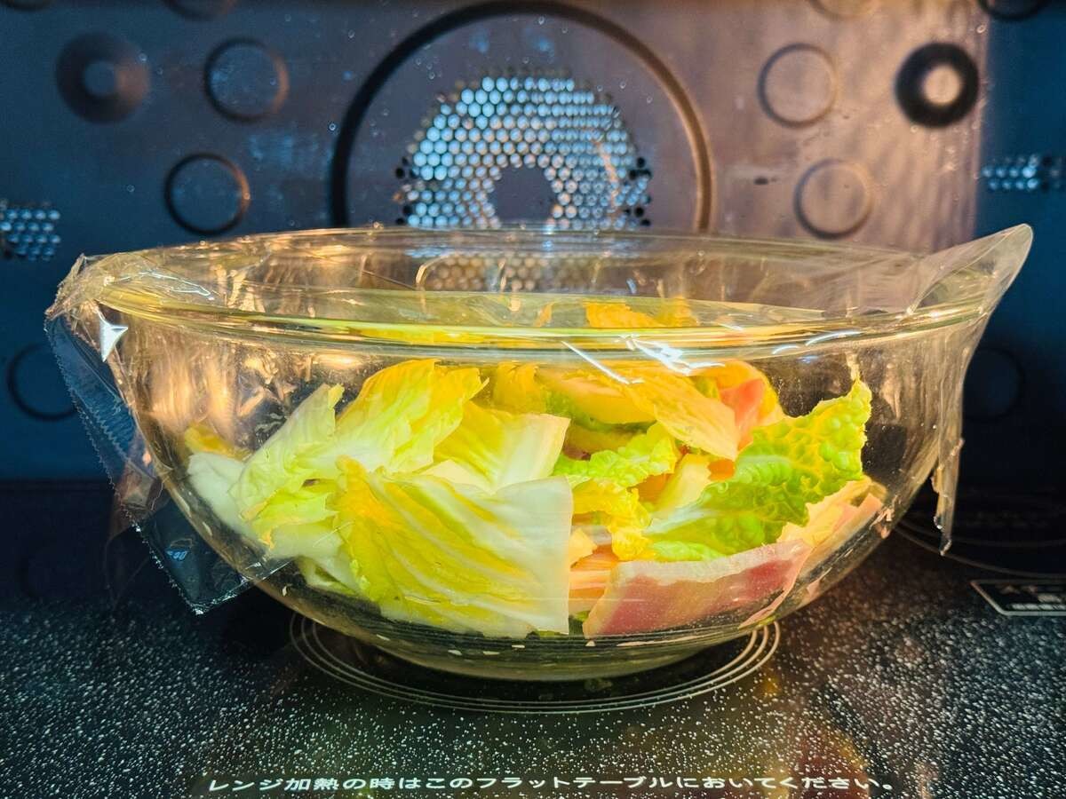 『餅と白菜の無限ホットサラダ』