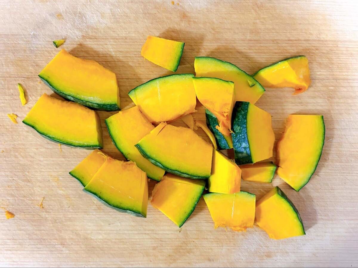 ヤマキ公式「かぼちゃと厚揚げのピリ辛味噌汁」