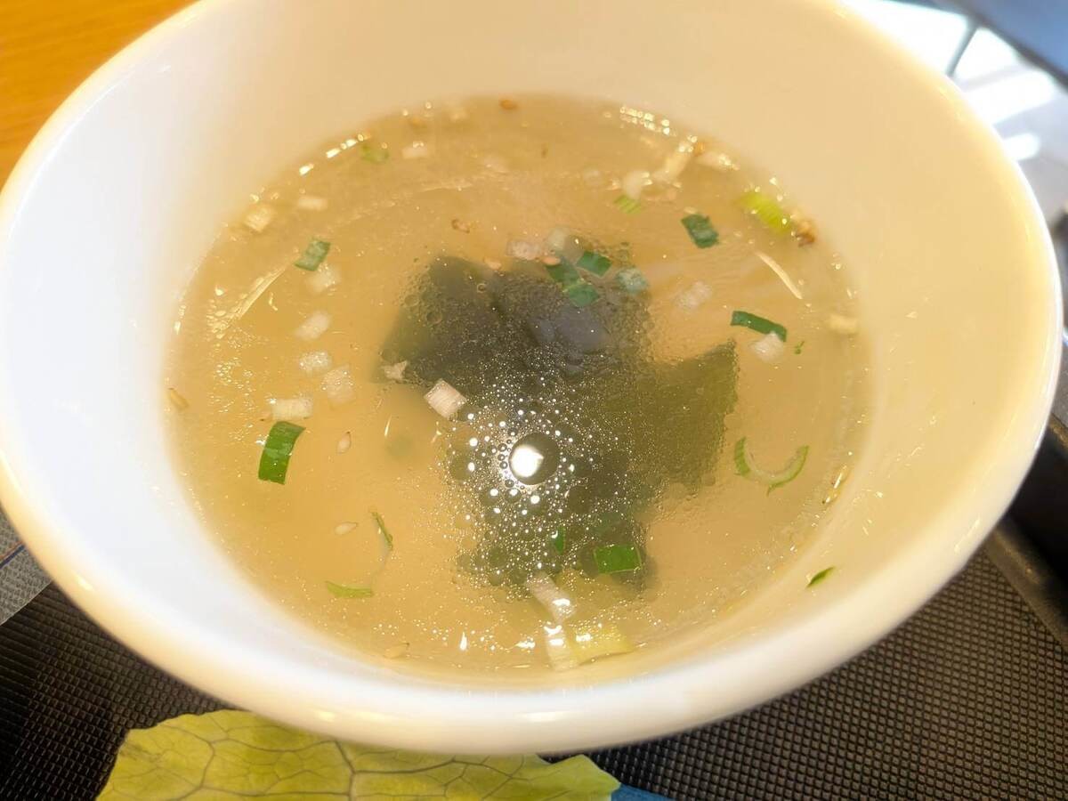 「松軒中華食堂」