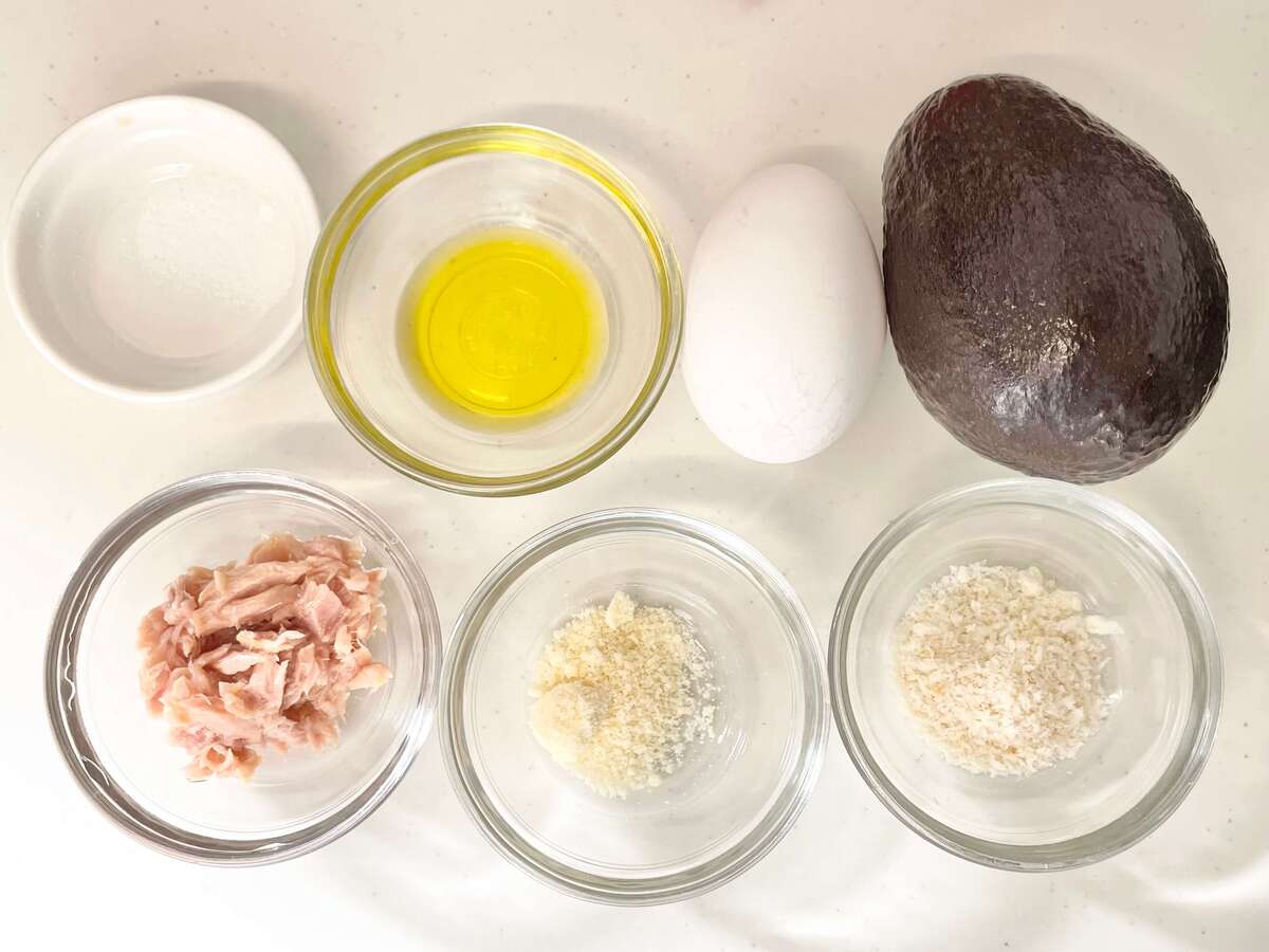 「月見アボカド」