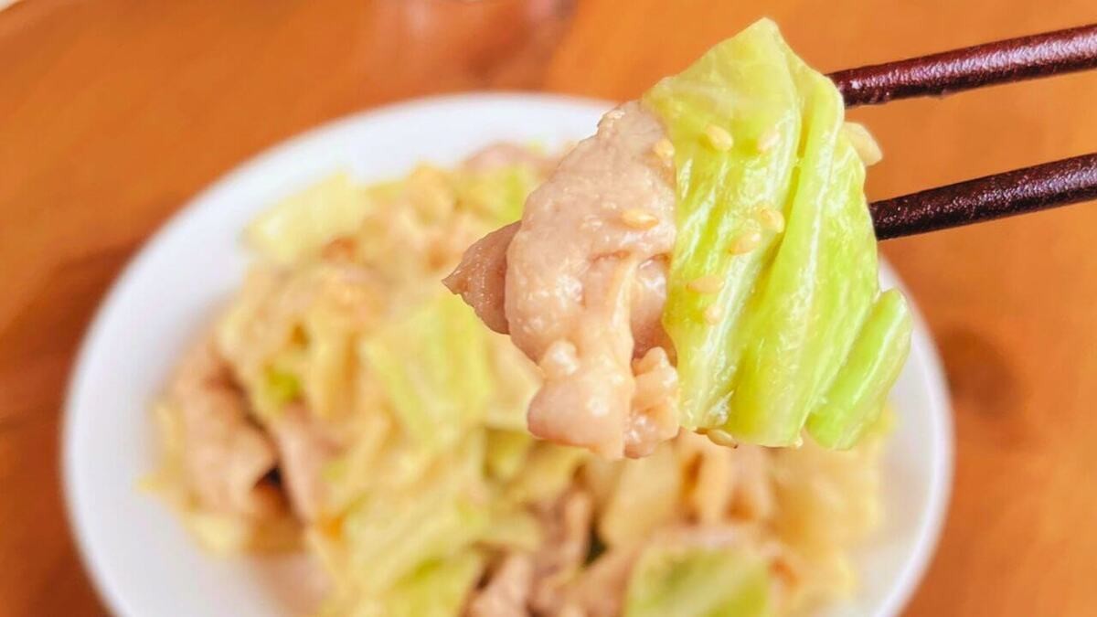 「豚こまキャベツの中華炒め風」