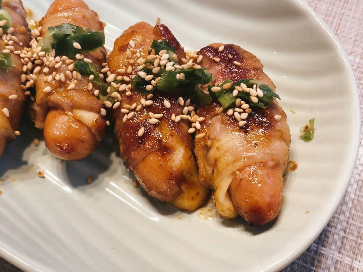 ウインナーのチーズ豚バラ肉巻き