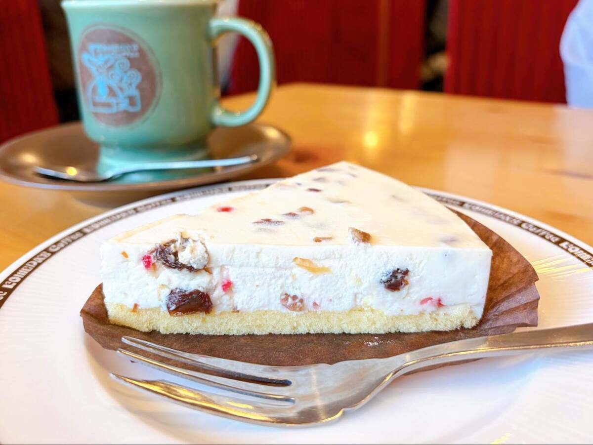 SNSで話題！全部食べたいコメダだけのスイーツ体験