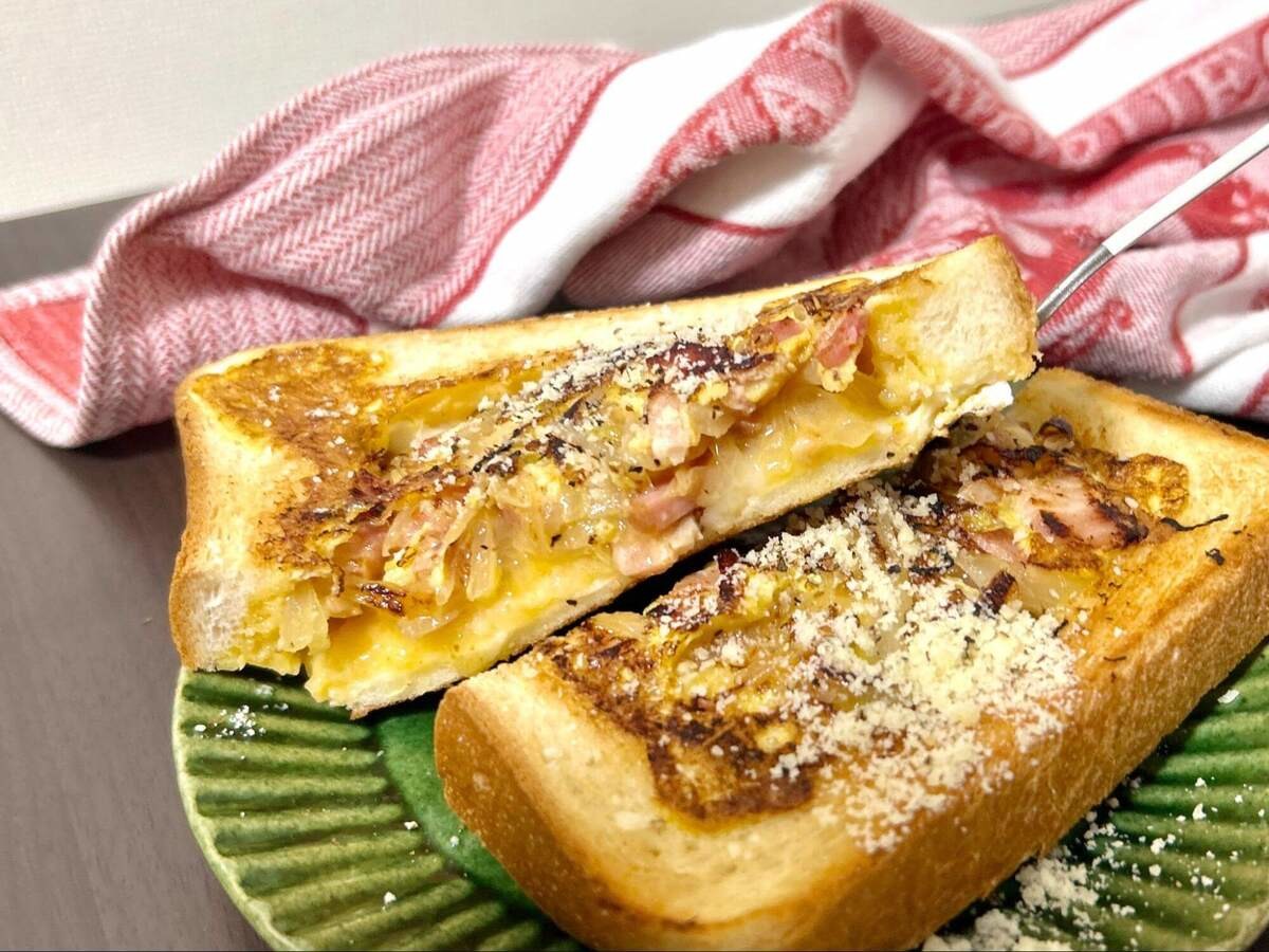 カルボナーラトースト