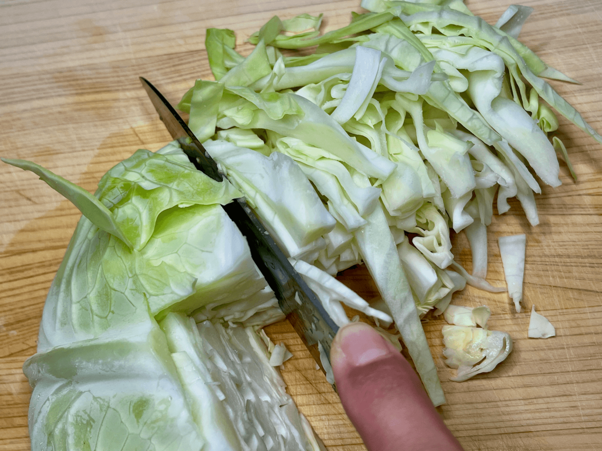 大阪王将「キャベツの切り方」