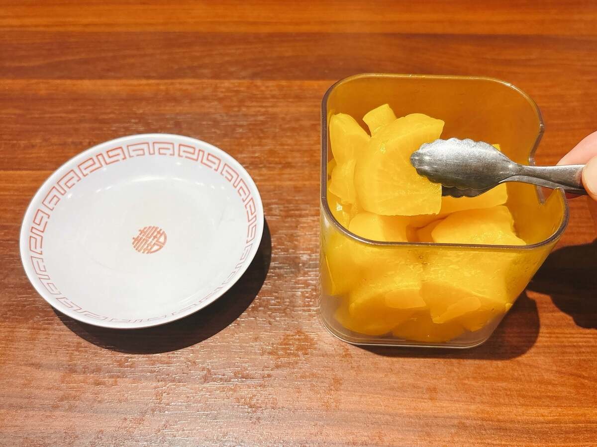 魁力屋「にんにく背脂醤油ラーメン」