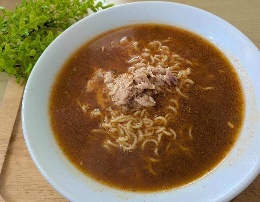 白根誠さん「サッポロ一番みそラーメン 辛うまアレンジレシピ」